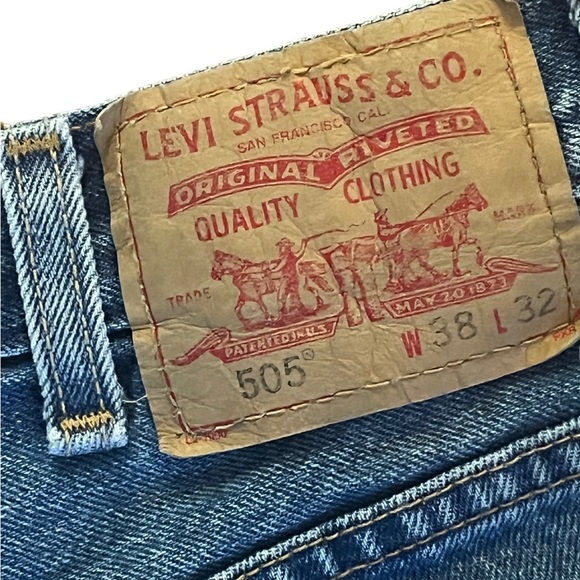 Vintage Men’s Levi’s 505 Jeans 38x32 - Picture 8 of 9